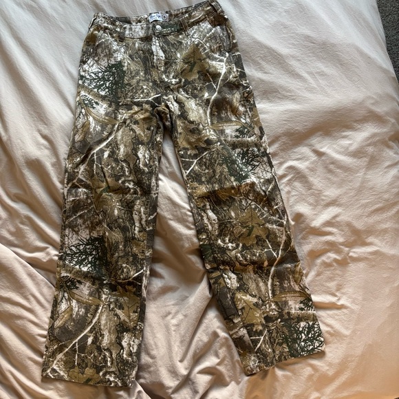 Camo Cargo Pants - Picture 7 of 7
